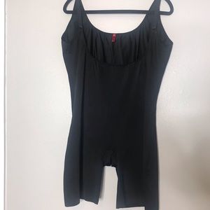 SPANX Mid Thigh Bodysuit